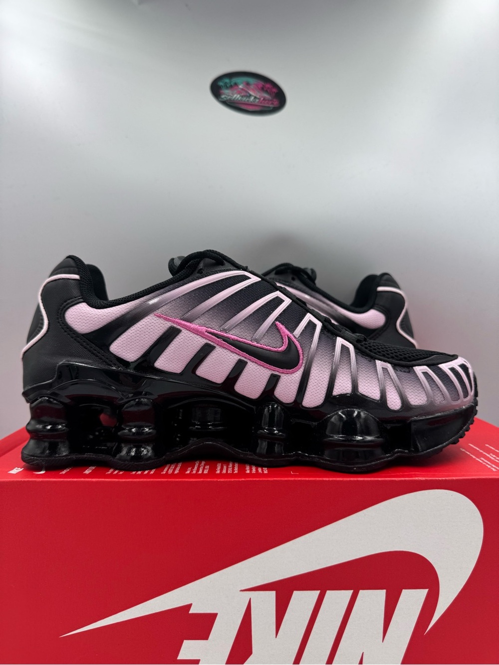 Nike Shox TL Black Playful Pink BRAND NEW Size 8.5 Women - Picture 5 of 8